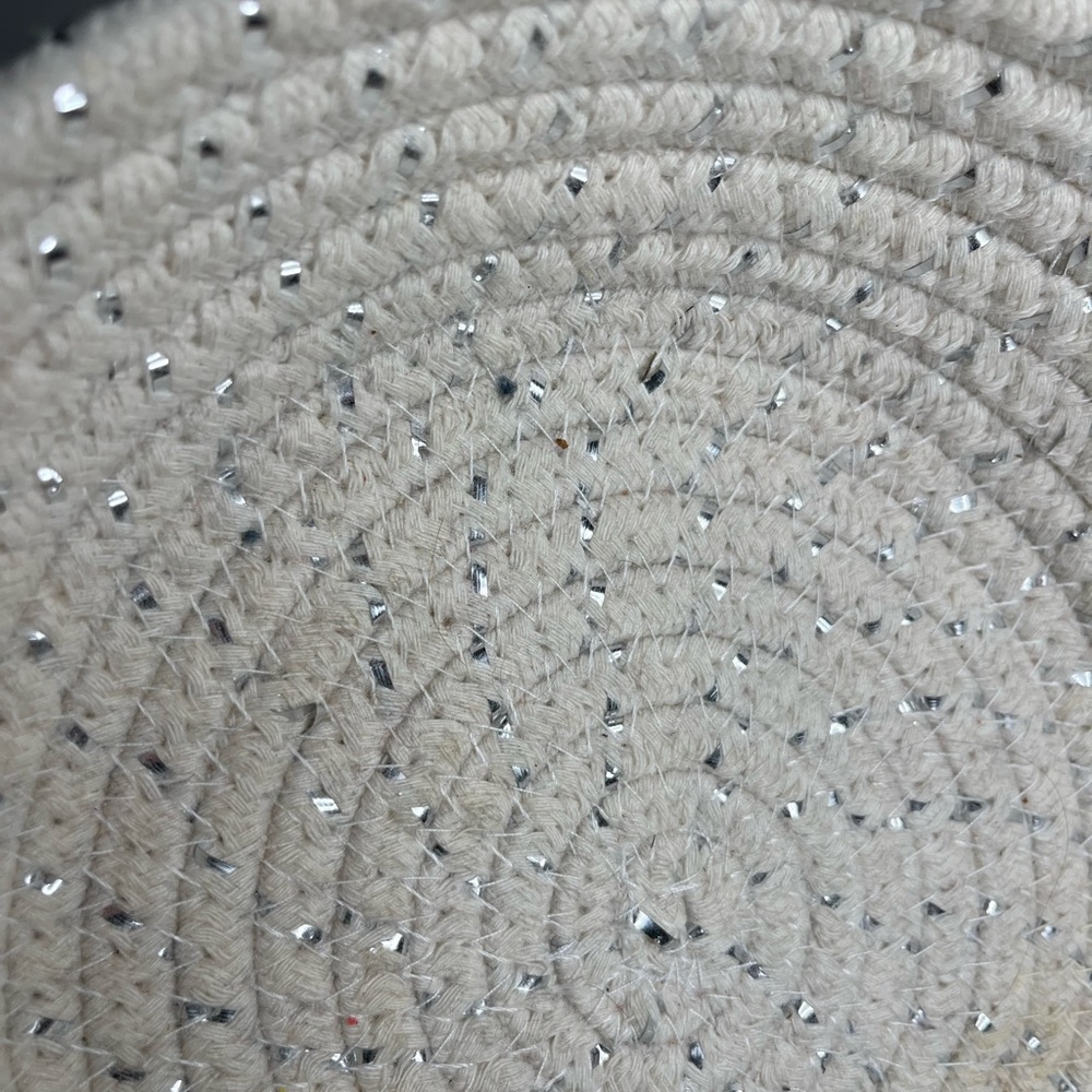 Round Rope Basket - Picture 11 of 12